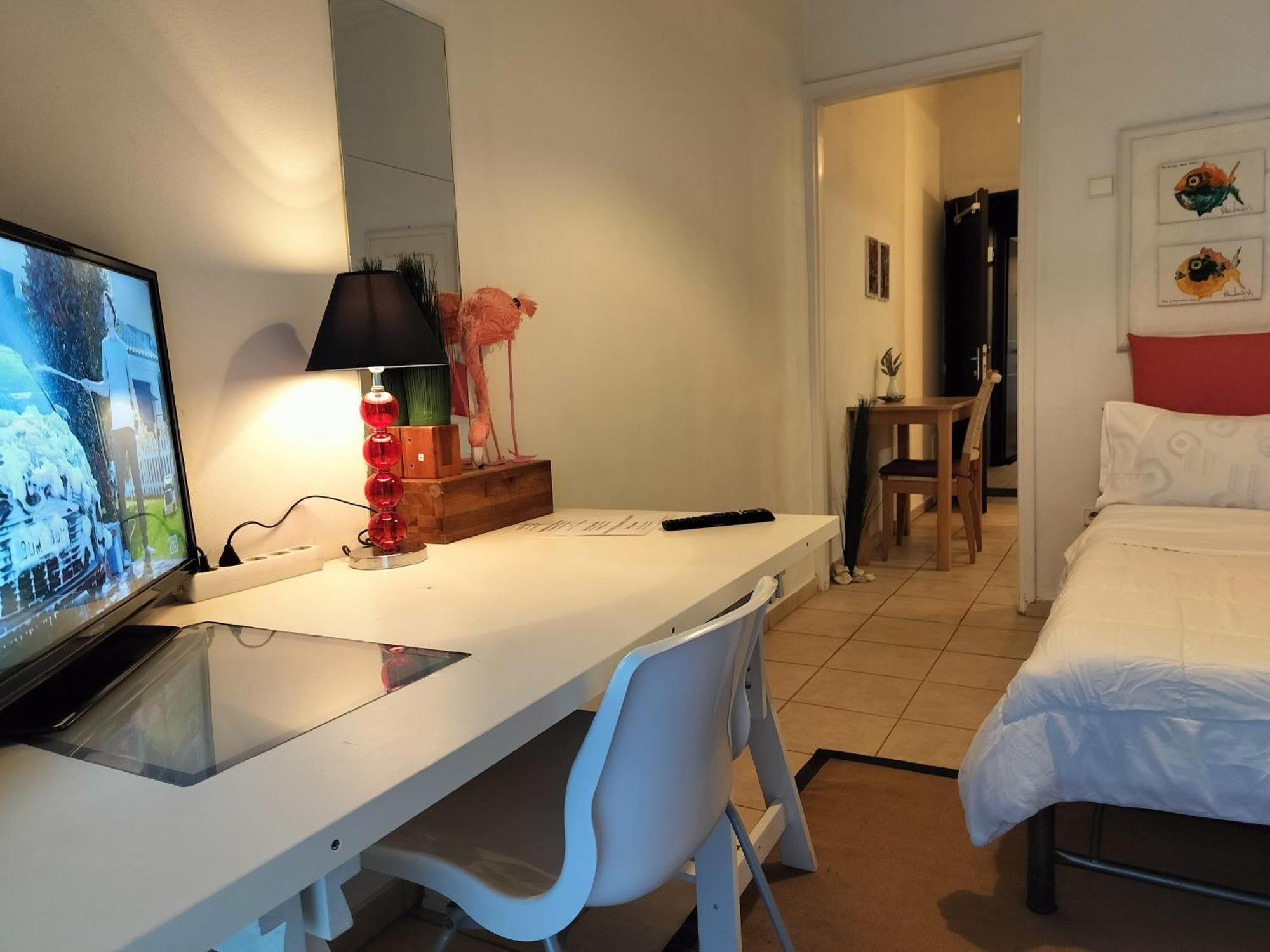 Diva - Free Parking - Explore Center By Foot - Close To Helexpo, University & Hospital Thessaloniki Buitenkant foto