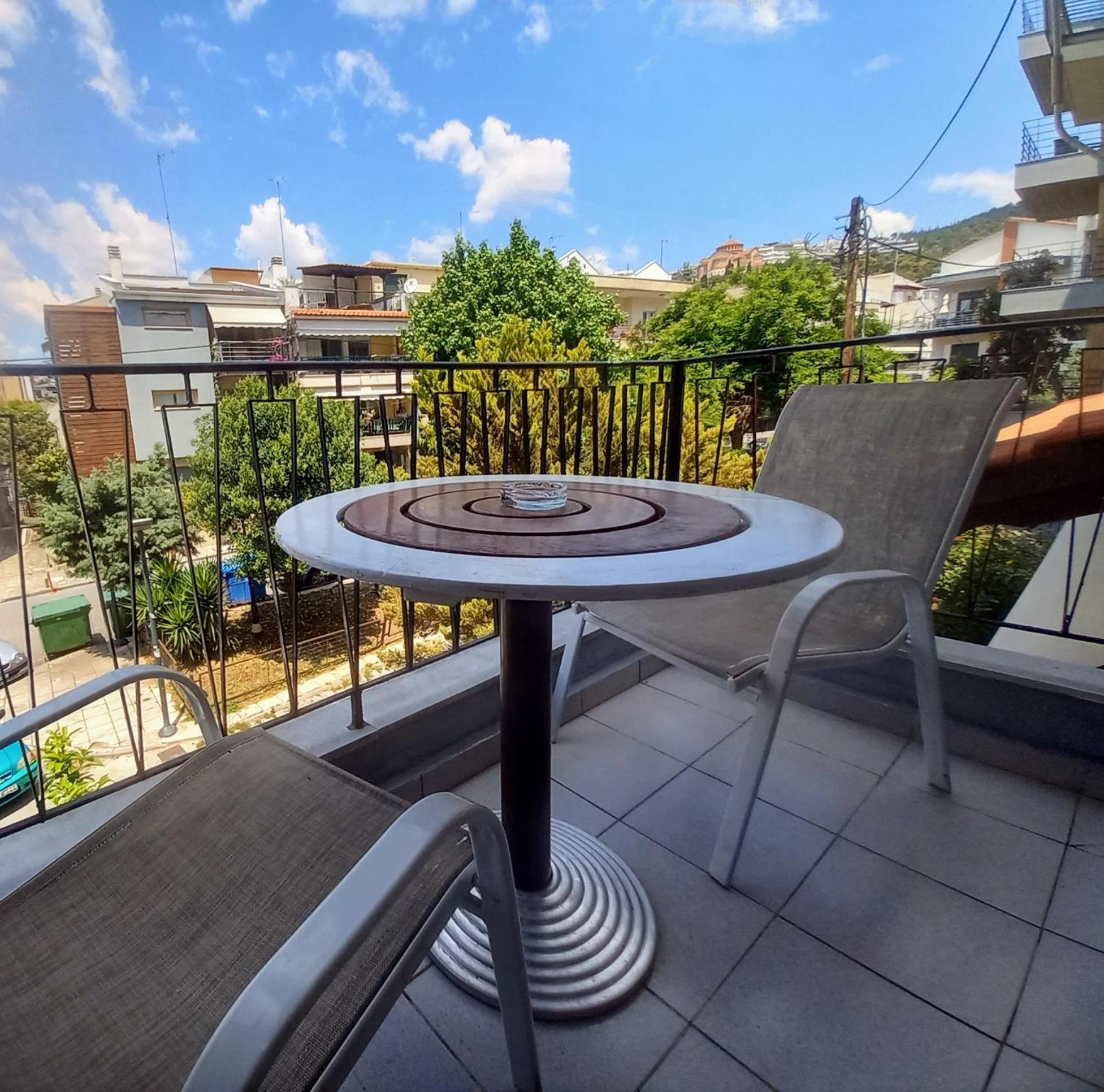 Diva - Free Parking - Explore Center By Foot - Close To Helexpo, University & Hospital Thessaloniki Buitenkant foto
